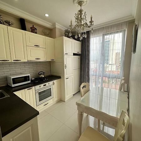 Apartment 7 Batumi Kültér fotó